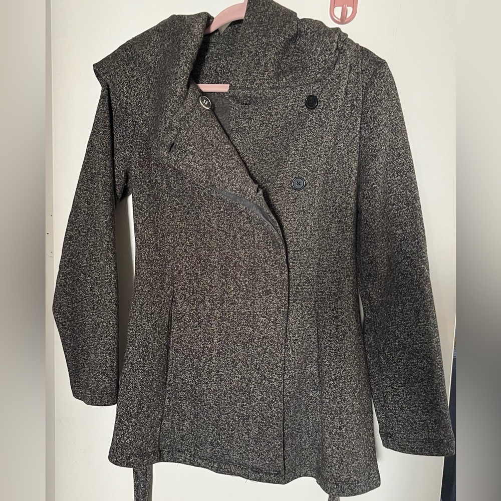 Black/white Peacoat